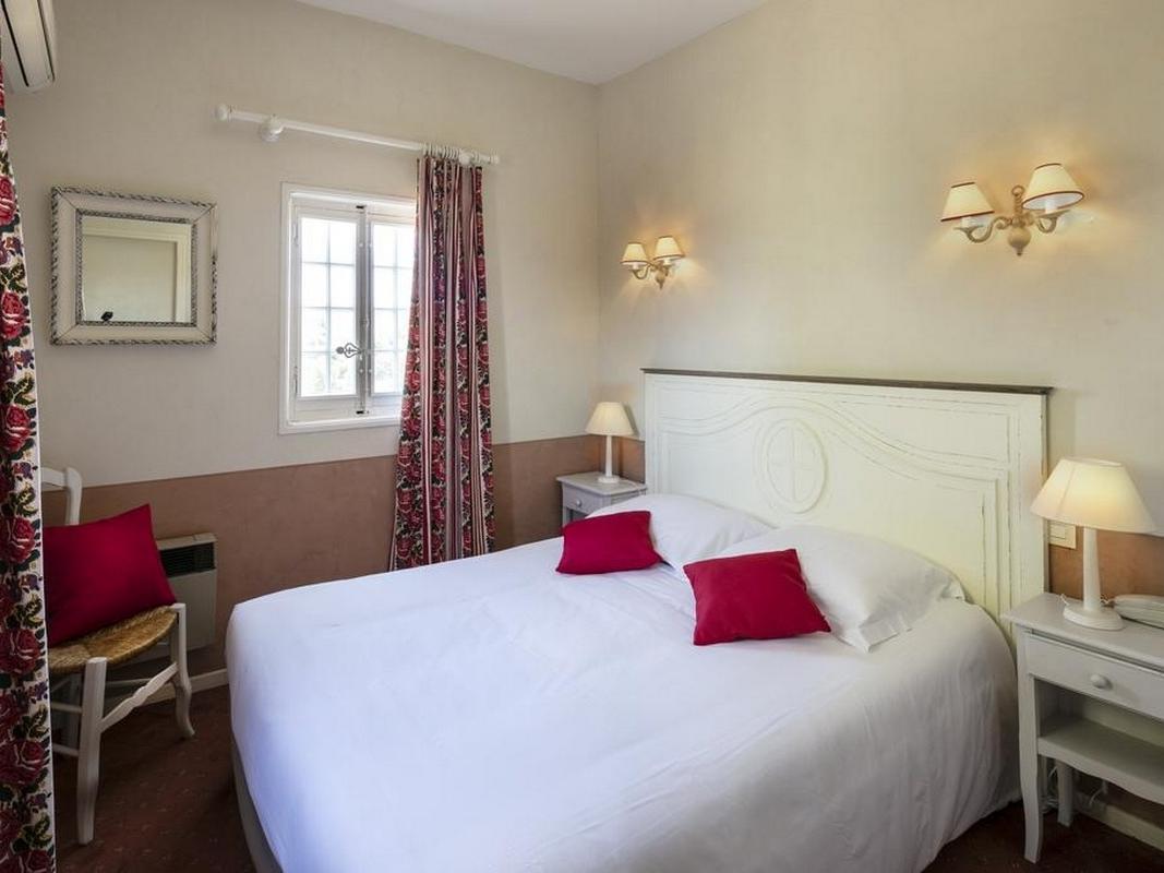 פרנה-לה-פונטיין Demeures Et Chateaux Hotel L'Hermitage מראה חיצוני תמונה