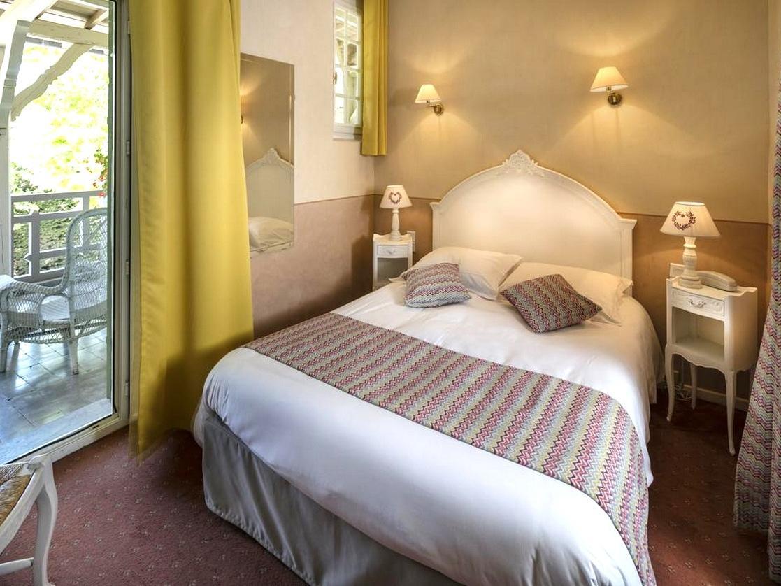פרנה-לה-פונטיין Demeures Et Chateaux Hotel L'Hermitage מראה חיצוני תמונה